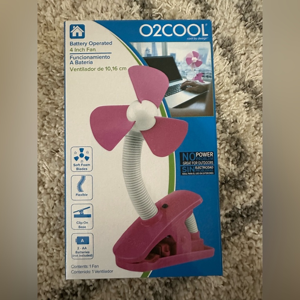 O2 Cool Battery Operated Portable Clip On Fan 
New In Box
